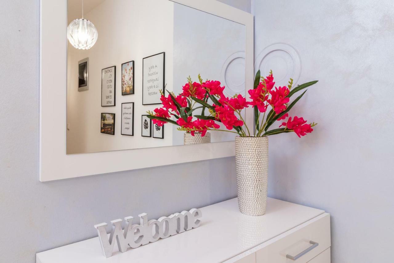 Apartment Pula Relax Luaran gambar